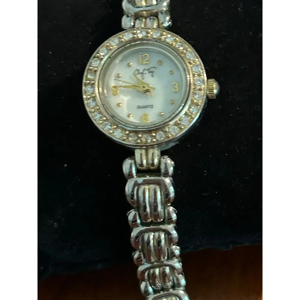 Treasured Times $15.00 collection 109 Tiegs